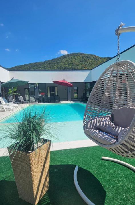 Bihac Villa | Golden Spa Villa