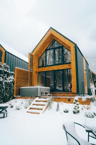 Sovata Villa | Golden Wood