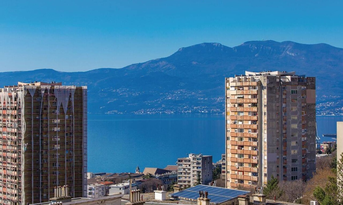 Rijeka Apartment | Gorgeous apartment in Rijeka with WiFi