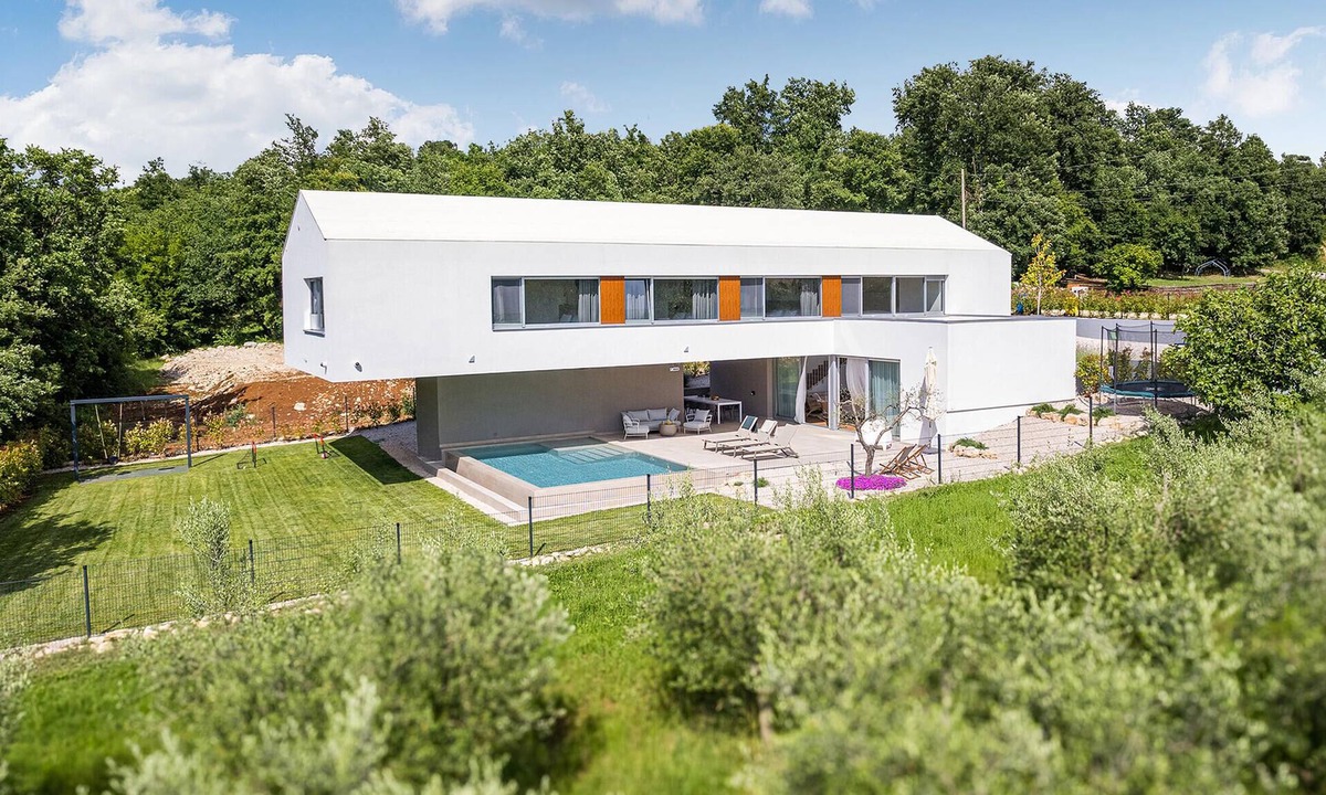 Vizinada House | Gorgeous home in Ferenci