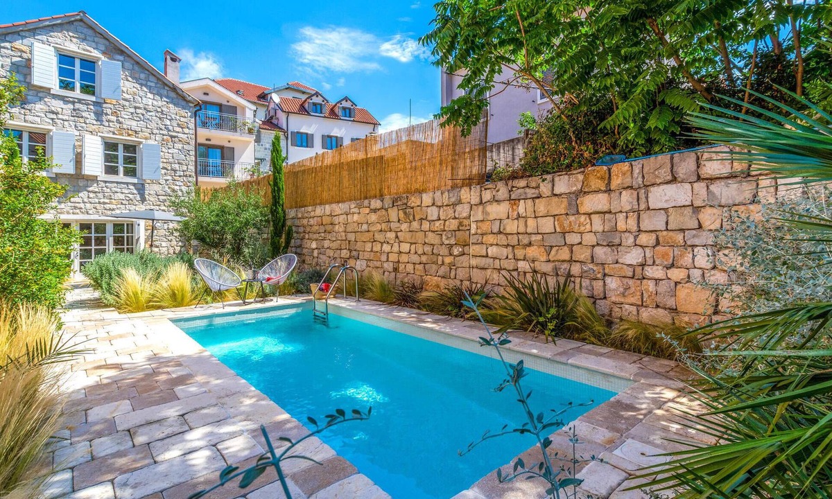 Split House | Gorgeous home in Split with sauna