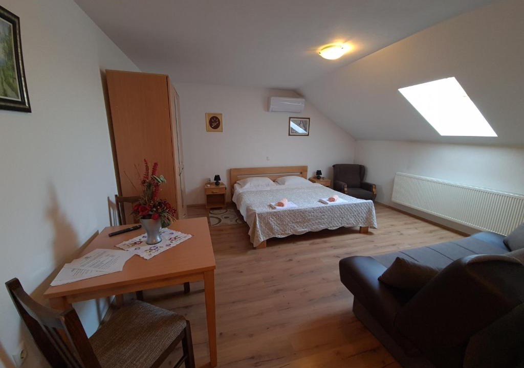 Bosnjaci House | Guest House Aquarius
