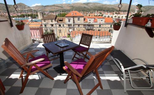 Trogir House | Guesthouse Kate