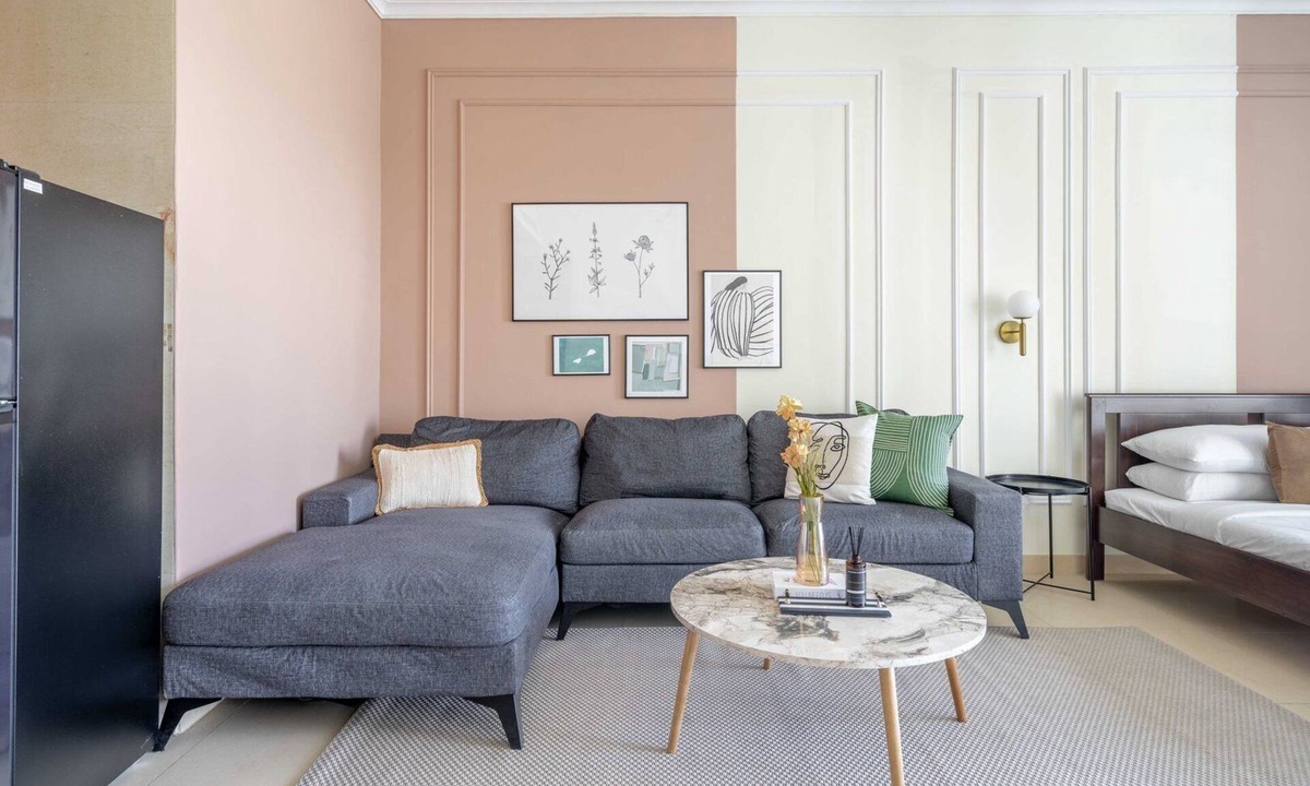 Jumeirah Lake Towers Apartment | GuestReady - Luxe Studio with JLT Park View
