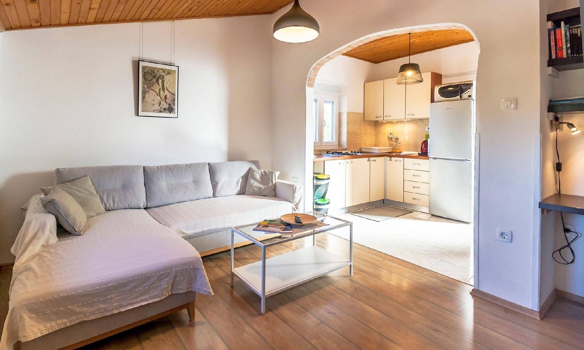 Marcana Apartment | Holiday apartment "Gortan" with view of the water