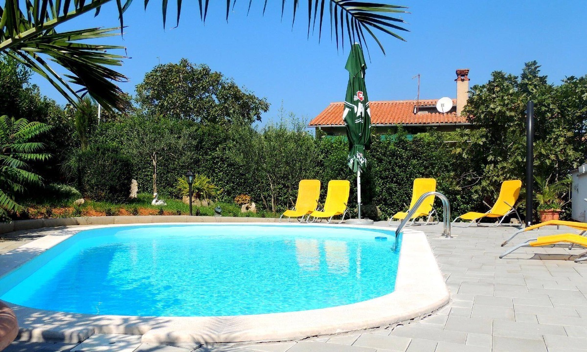 Salatic Apartment | Holiday apartment Krk (Stadt) for 1 - 6 persons with 3 bedrooms - Holiday apartment