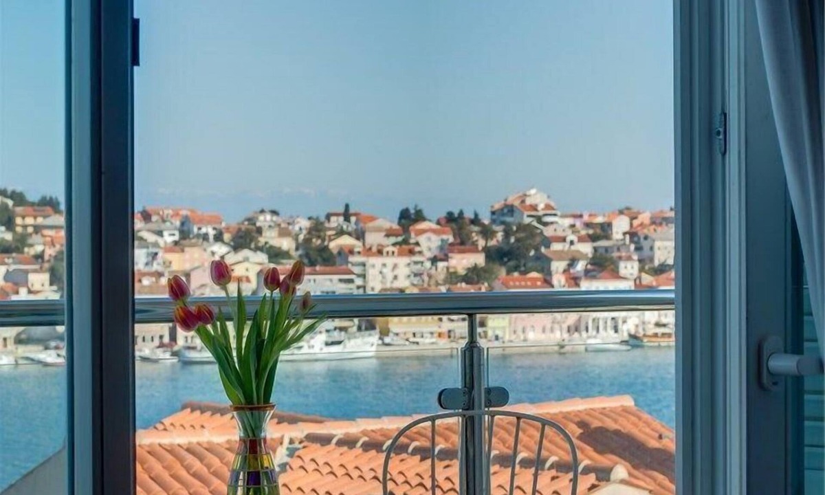 Holiday Lošinj Persons | Cove Murtar