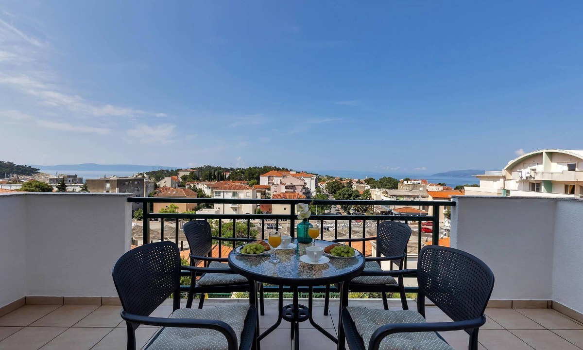 Gorinka House | Holiday apartment Makarska for 1 - 6 persons with 2 bedrooms - Holiday house