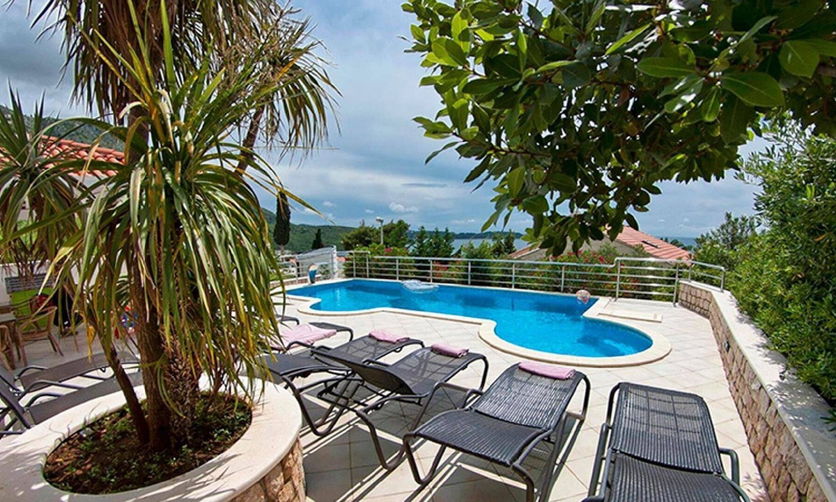 Plat Apartment | Holiday apartment Plat for 1 - 6 persons with 3 bedrooms - Holiday apartment in one or multi-family