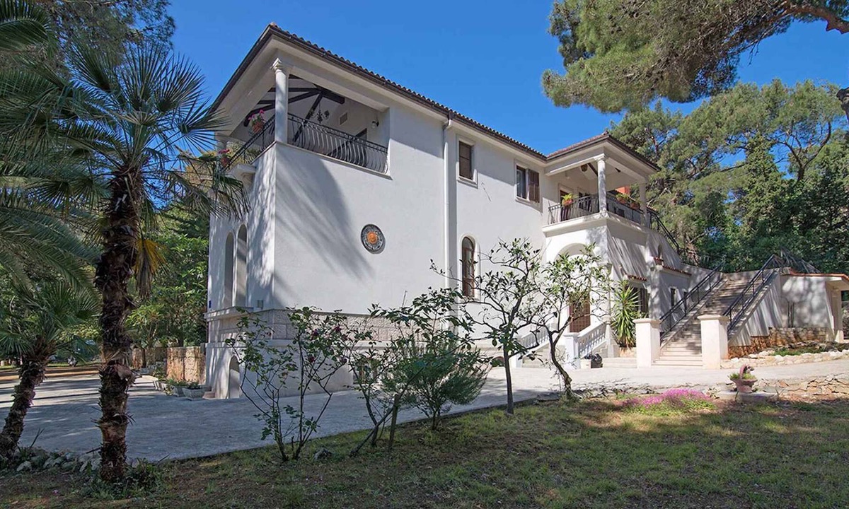 Cove Murtar Apartment | Holiday apartment with terrace