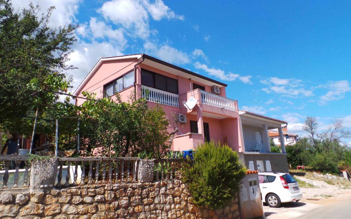Ravni Apartment | Holiday apartment with sea view
