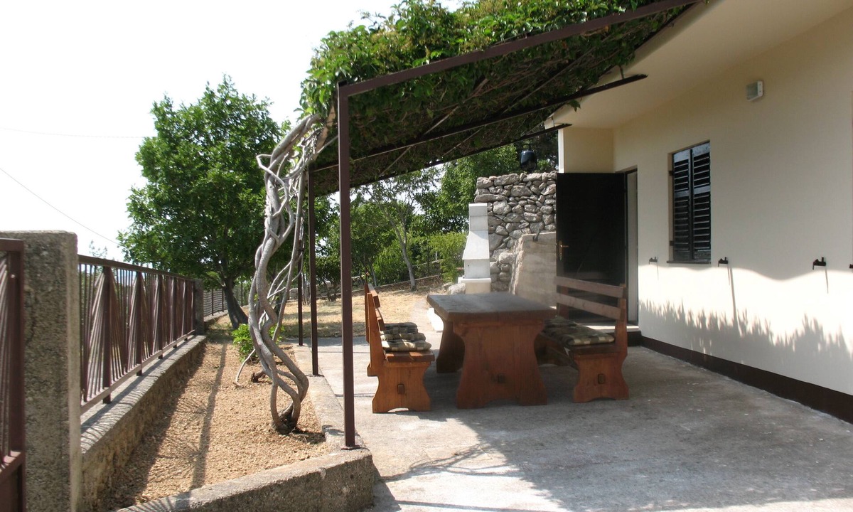 Jablanac House | Holiday home "Kod Jose i Mare".