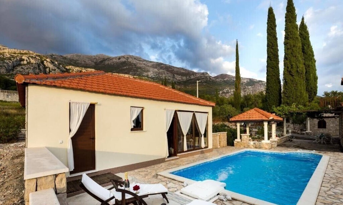 Mihanici House | Holiday Home Lazuština Paradise