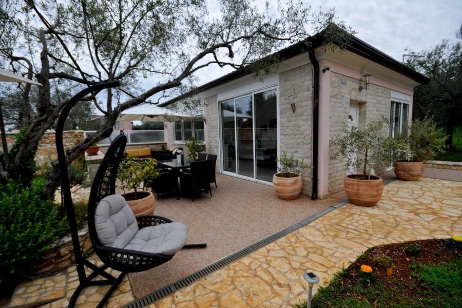 Murine House | Holiday Home M