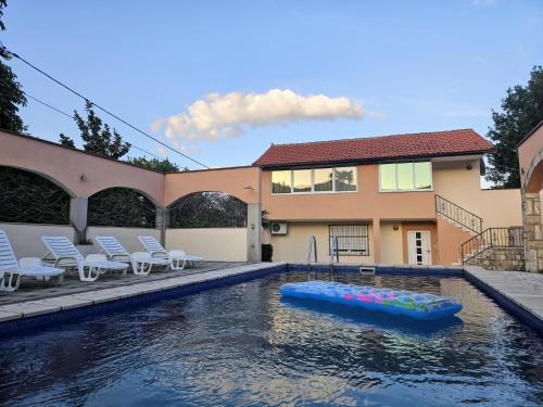 Mostar Apartment | Holiday Home Rozić - Villa with private seasonal heated pool