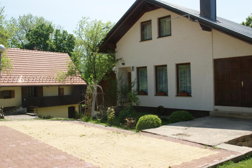 Gospic House | Holiday Home Smiljan
