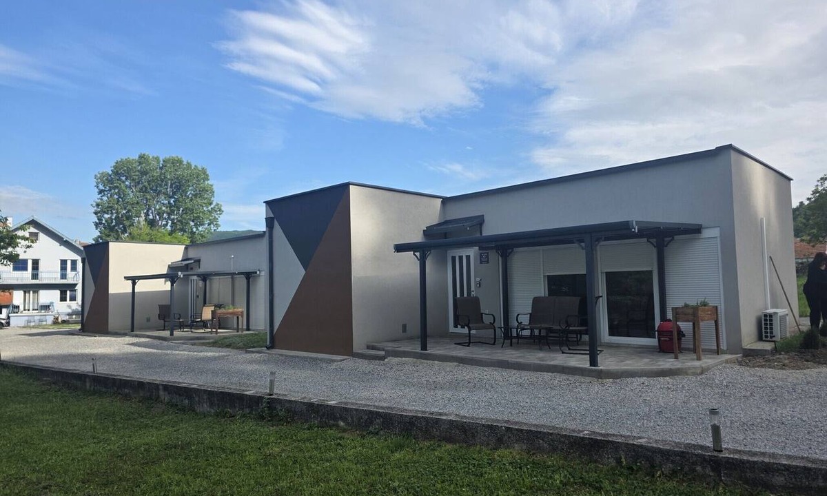 Kutjevo House | Holiday Home with Terrace