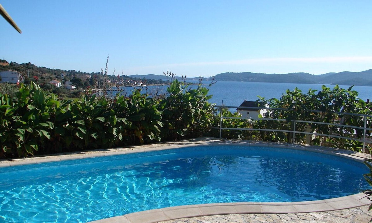 Viganj House | Holiday house Anita - with pool : - Viganj, Peljesac peninsula, Croatia