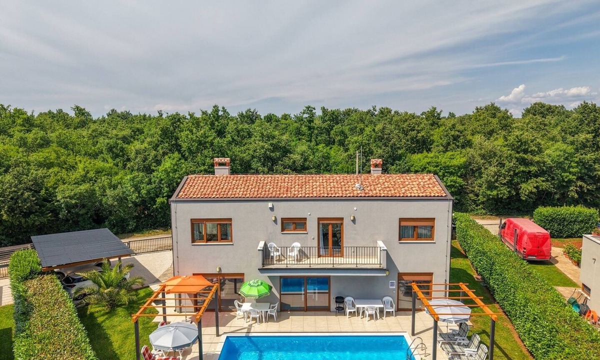 Buici House | Holiday House Irina G - Pool Private