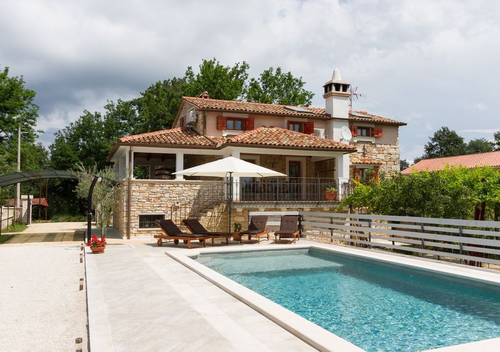 Ferlini House | Holiday house Matija with a POOL