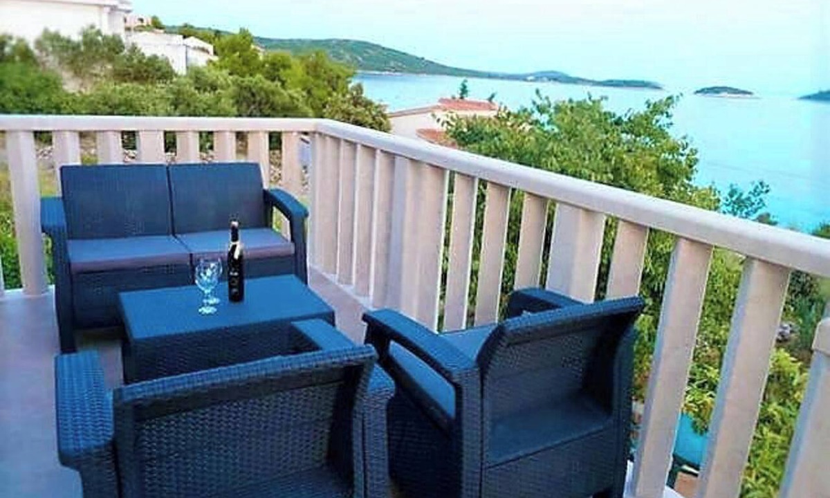 Sevid House | Homerez - Sevid House with Sea View