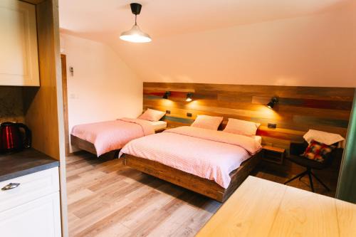 Kostel Apartment | Homestead Lukec Studio Apartments - Archery, BBQ, Escape Room, Kayaking