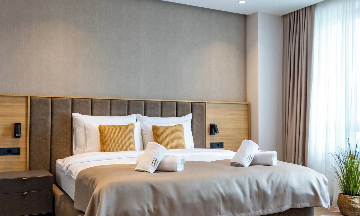 Medijana Hotel | Hotel Helm