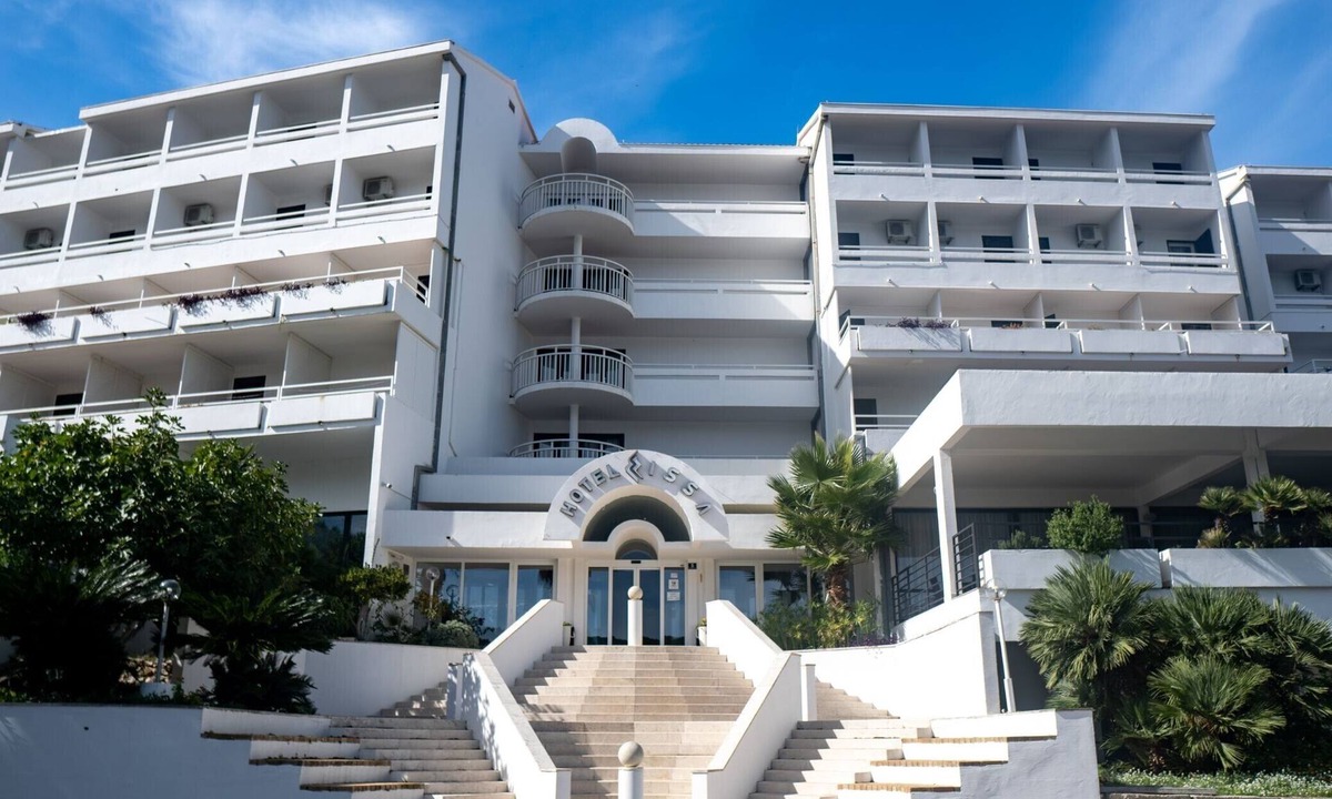 Cove Rogacic House | Hotel Issa - Double Room Sea View 28