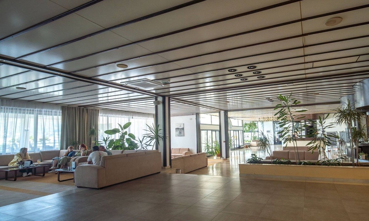 Cove Rogacic Apartment | Hotel Issa - Double Room Sea View 30