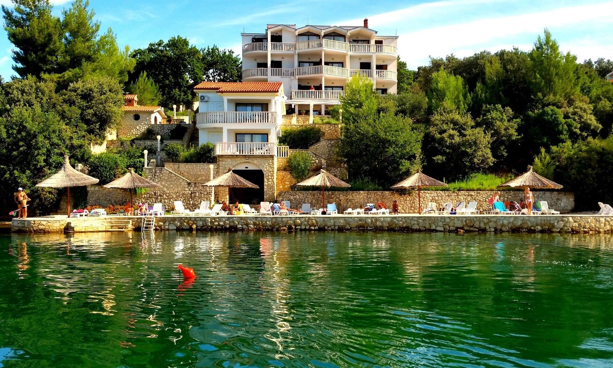 Municipality of Posedarje Hotel | Hotel Lucija
