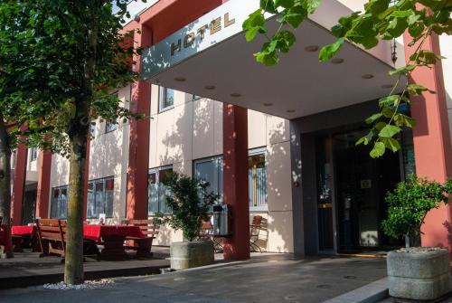 Sezana Hotel | Hotel Prunk