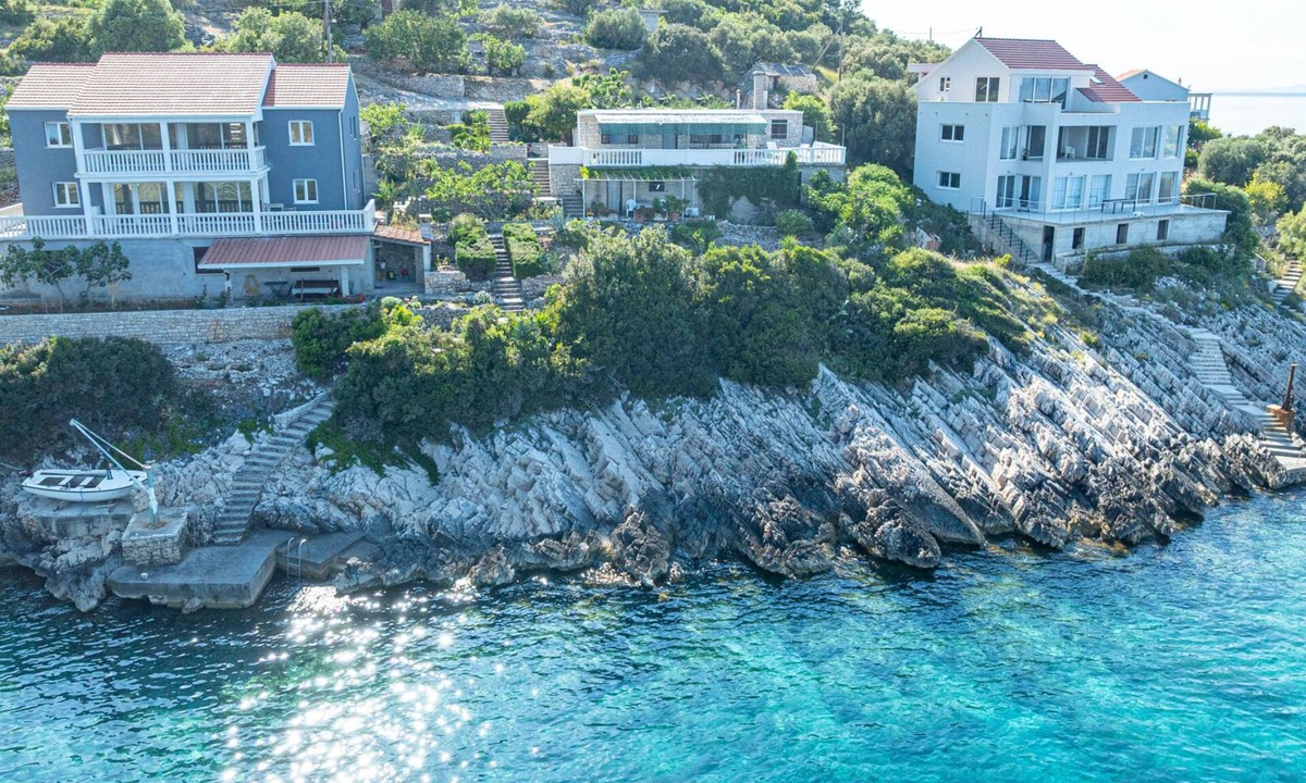 Blato Villa | House Ana by Villas Guide