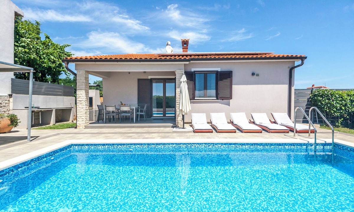 Marcana Villa | House Gortan with heated pool near Pula, Istria, Croatia