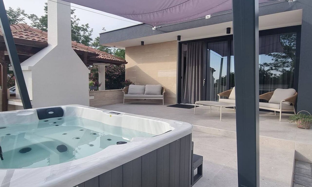 Kosljun House | House K and M (27102-K1) - Pag - island Pag