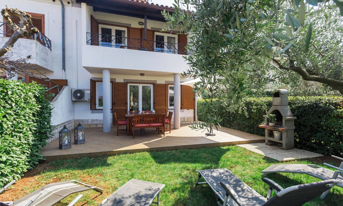 Brulo House | House Oliva (84882-K1) - Porec