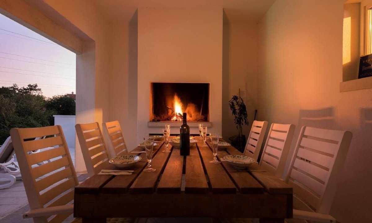 Vinez House | House Sanchi, consisting of 2 separate flats