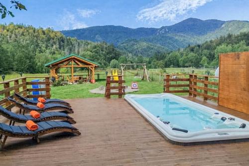 Cabar House | House Villa Ursus