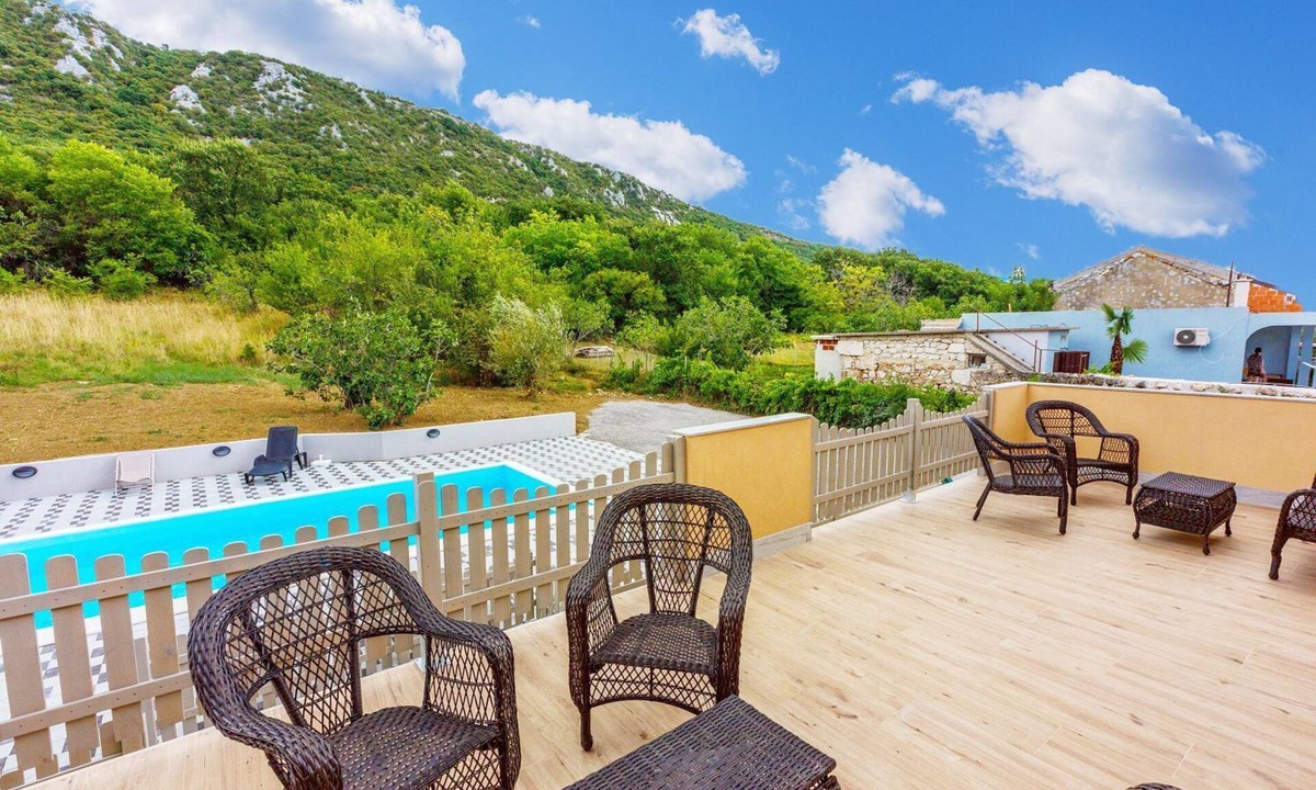 Bribir House | Idyllic holiday home with private pool, sea view and airport transfer