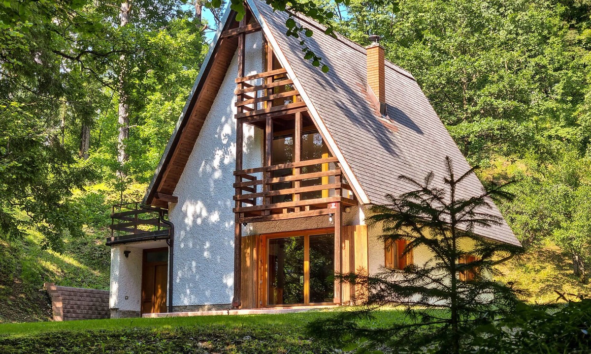Cezsoca Cabin | Jakob Cabin: Your Perfect Retreat by the Soča River