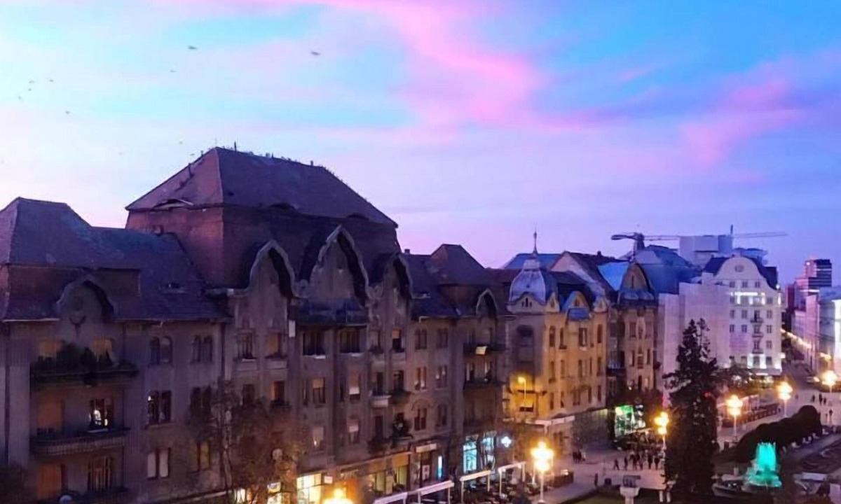Old City Apartment | Joy City Stay Spacious Ultracentral