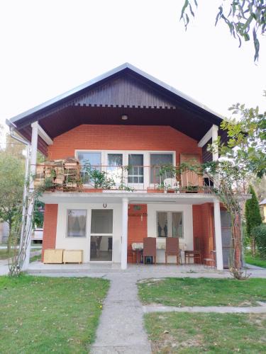 Batina House | Kuća za odmor River House