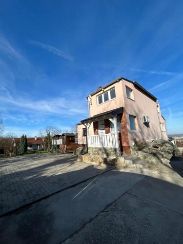 Virovitica Villa | Kuća za odmor Vilin pogled