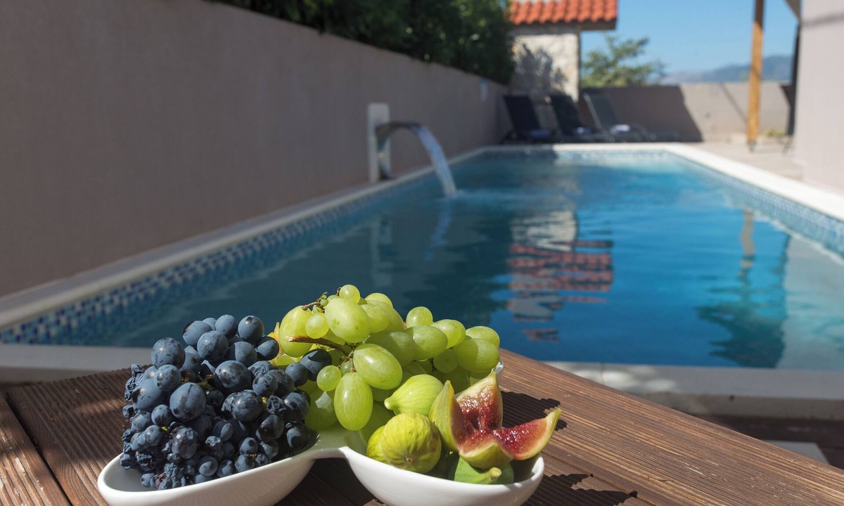 Kastel Sucurac Villa | LIFE - NEW and LUXURY all inclusive holiday house