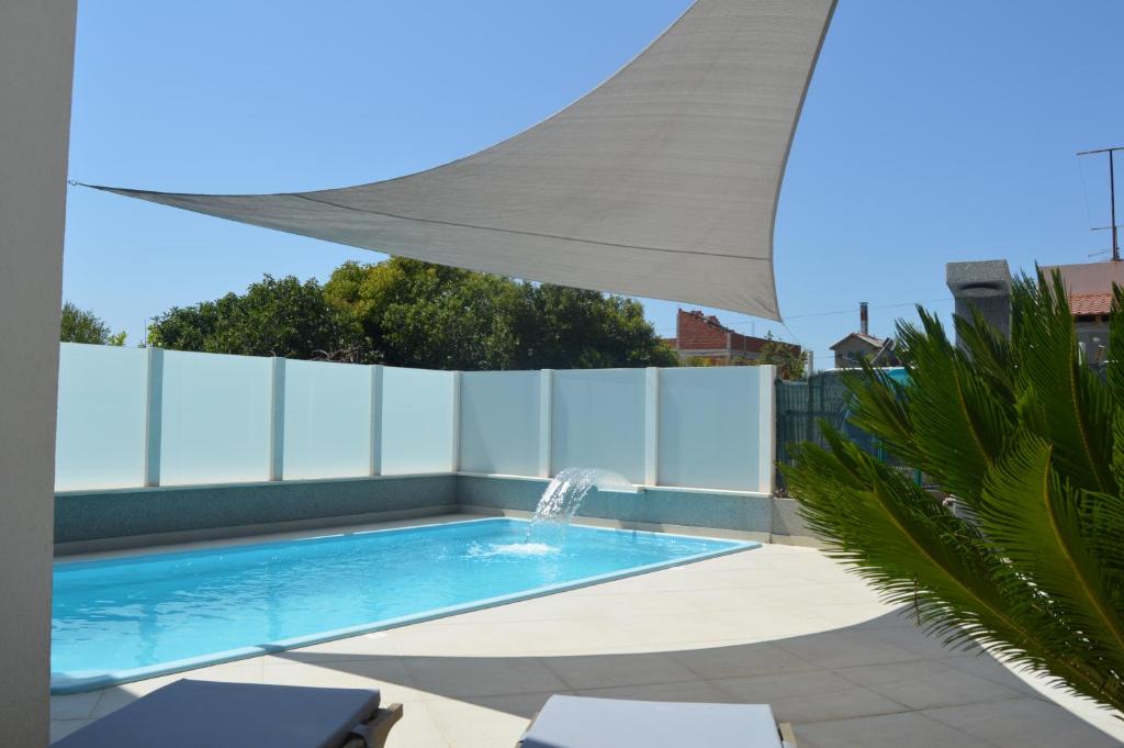 Solin Apartment | Lipa Mare - with Heated Pool