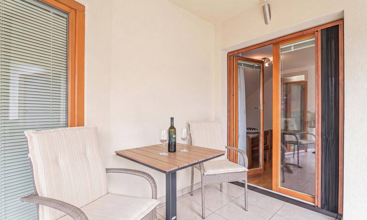 Zerovnica Hotel | Logar Farm Stay near Lake Cerknica - R1, Grahovo, Slovenia