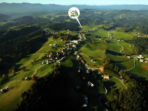 Rovte Apartment | Lookout Resort in the green heart of Slovenia