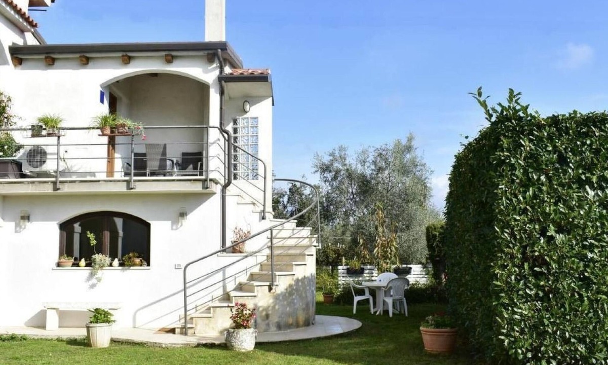 Valica Apartment | LOREDANA KAT by Interhome