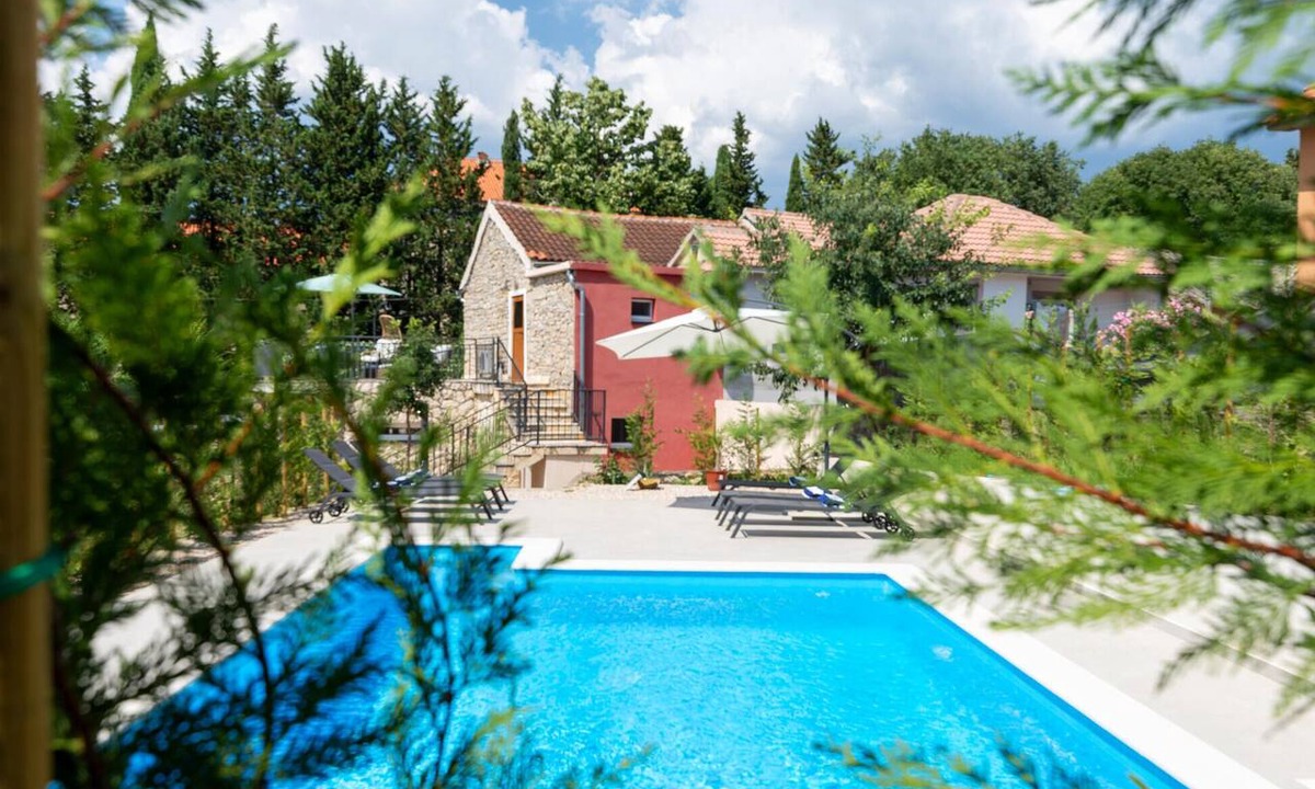 Benkovac House | Lovely home in Benkovac