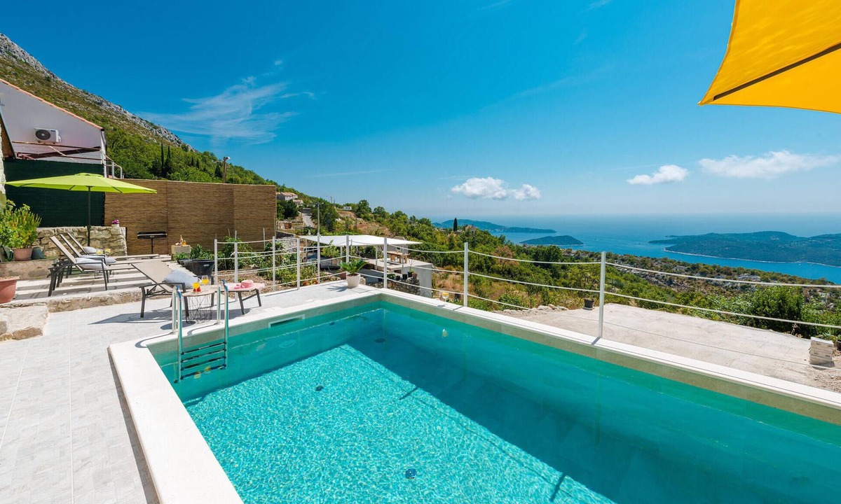 Dubrovacko Primorje House | Lovely home in Dubravica