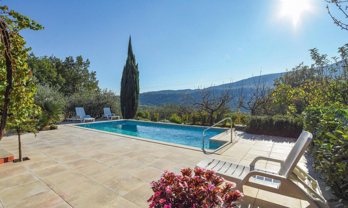 Omis House | Lovely home in Tugare